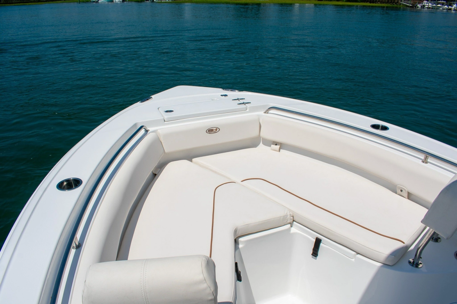 2022 Sea Hunt Ultra 219