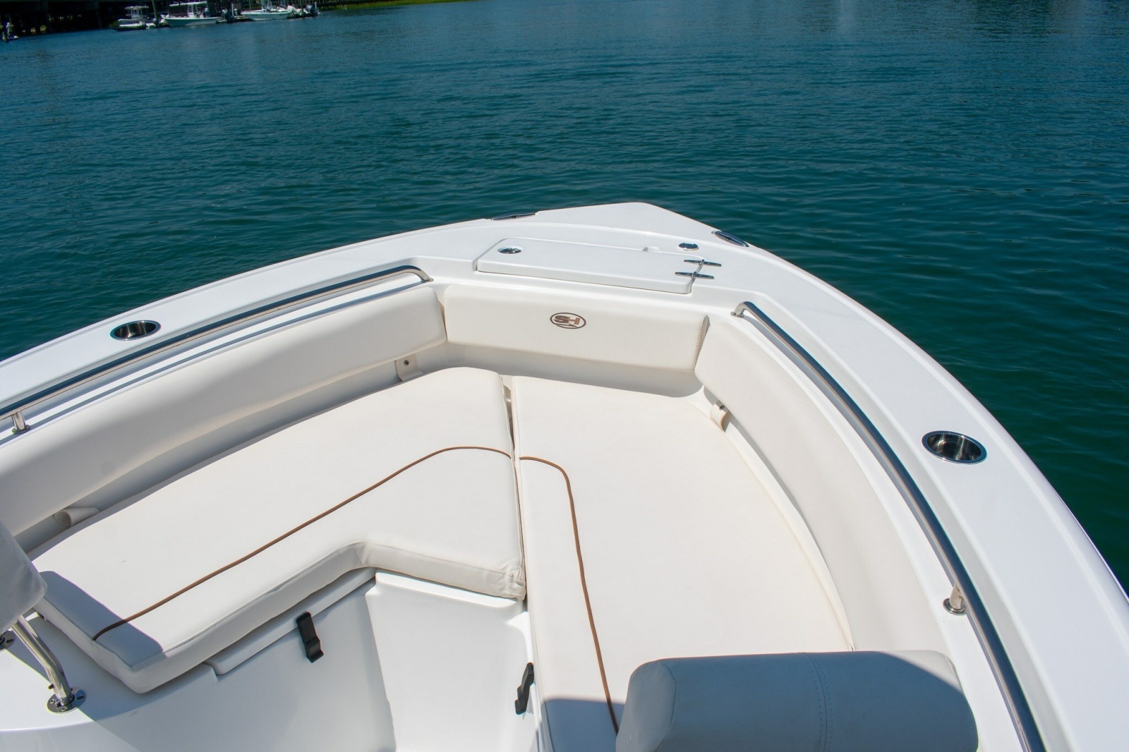 2022 Sea Hunt Ultra 219