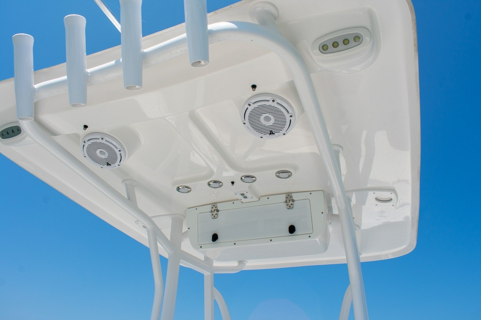 2022 Sea Hunt Ultra 219