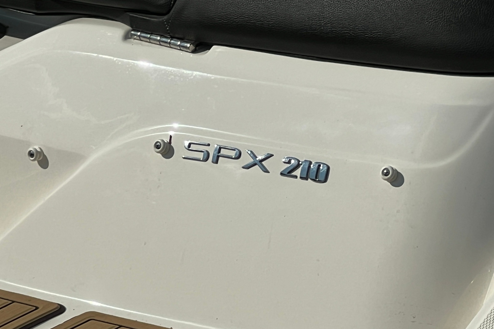 2022 Sea Ray SPX 210
