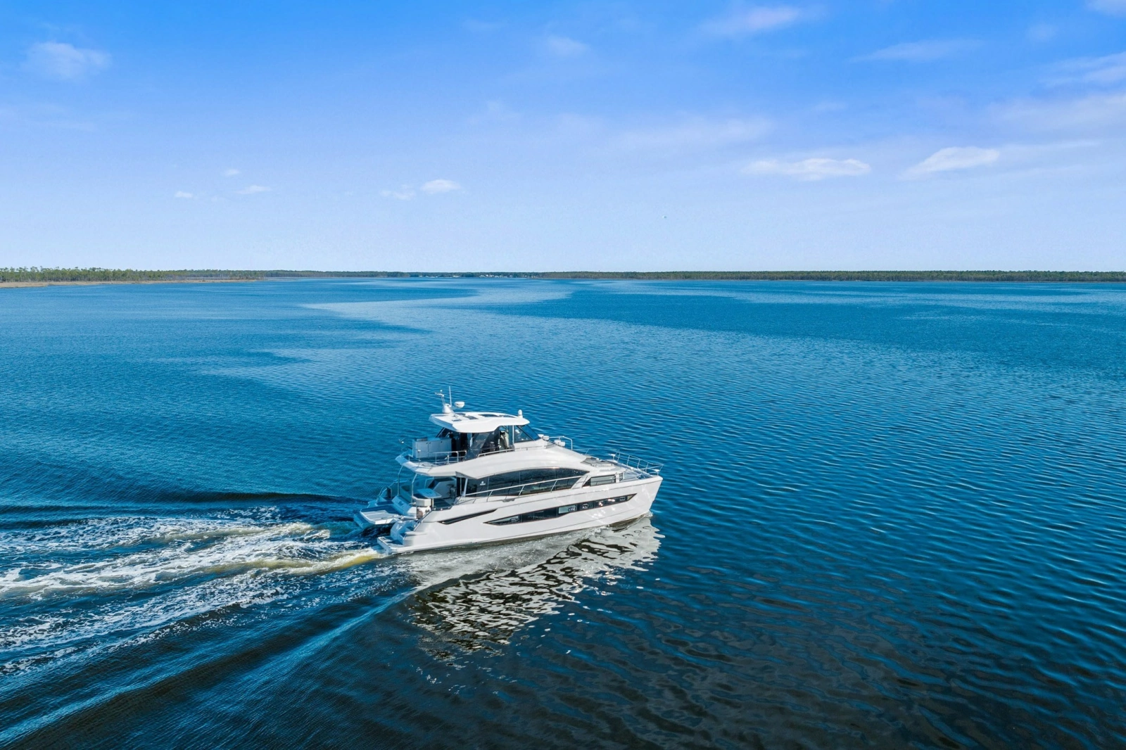 2021 Aquila 54 Yacht