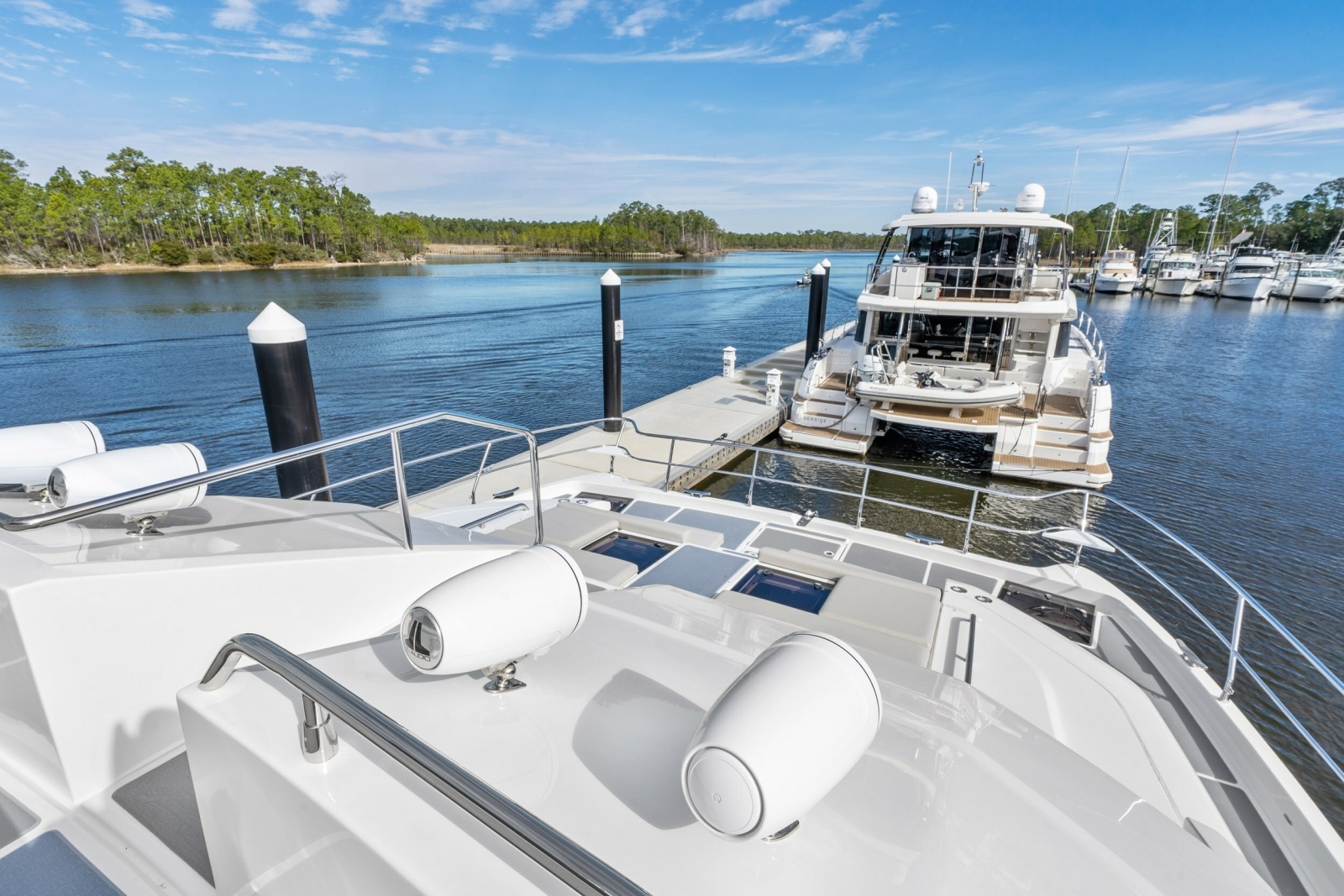 2021 Aquila 54 Yacht