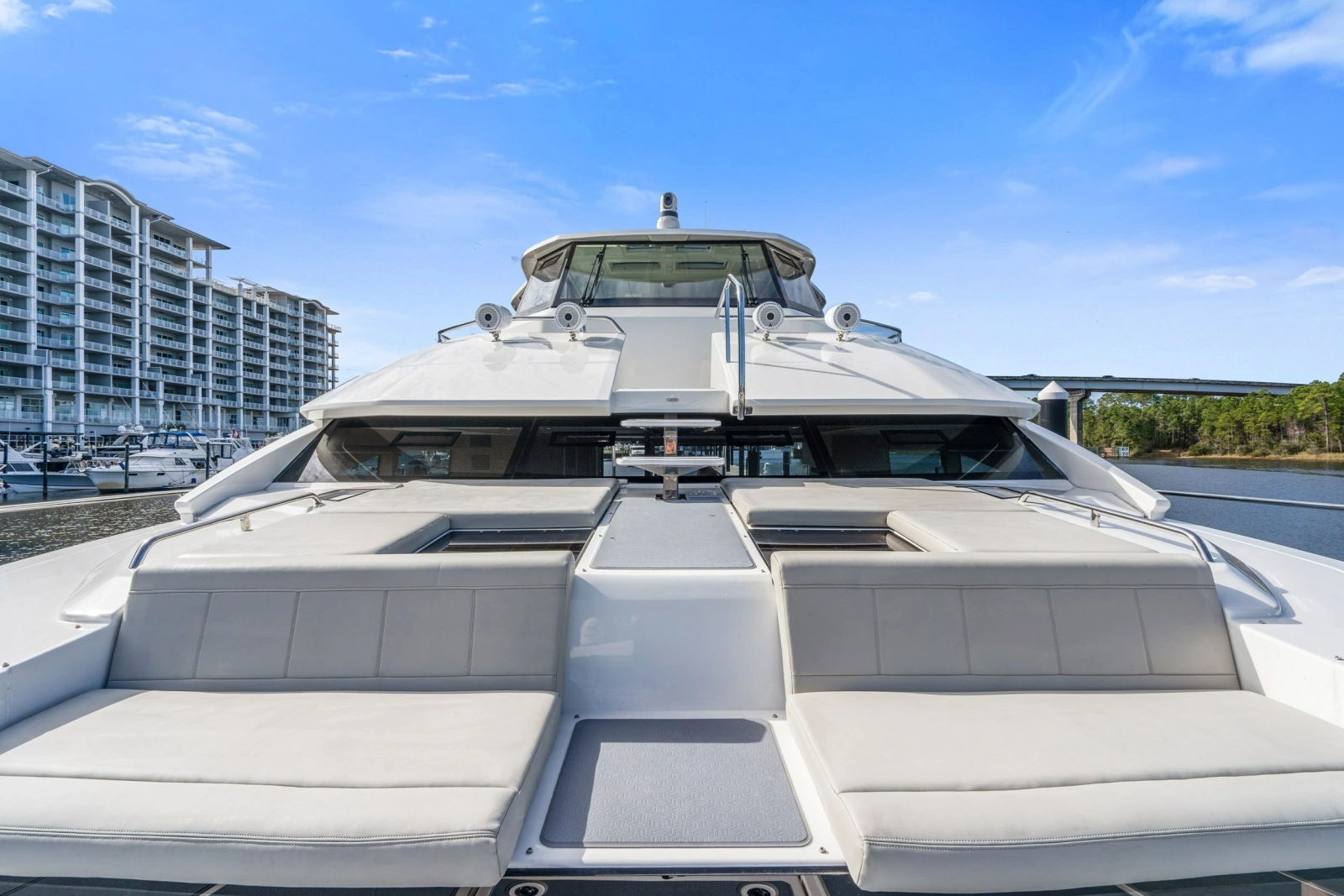 2021 Aquila 54 Yacht