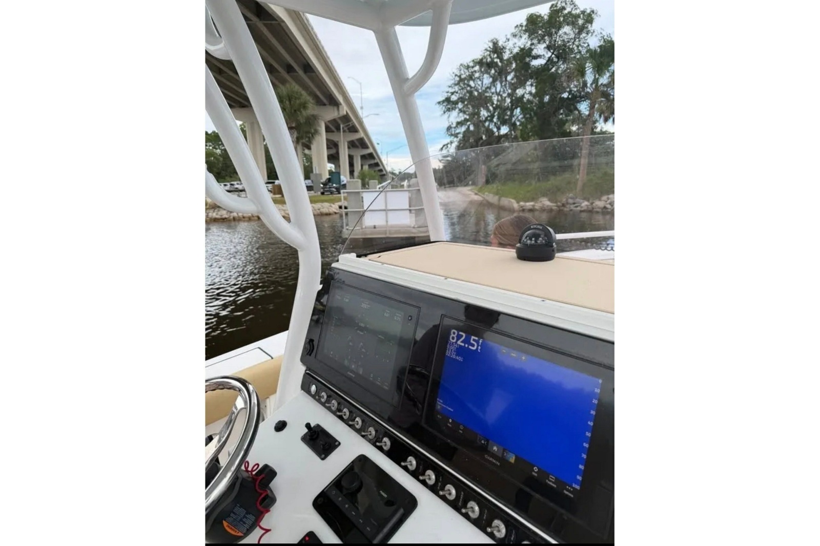 2021 Sportsman Open 242 Center Console