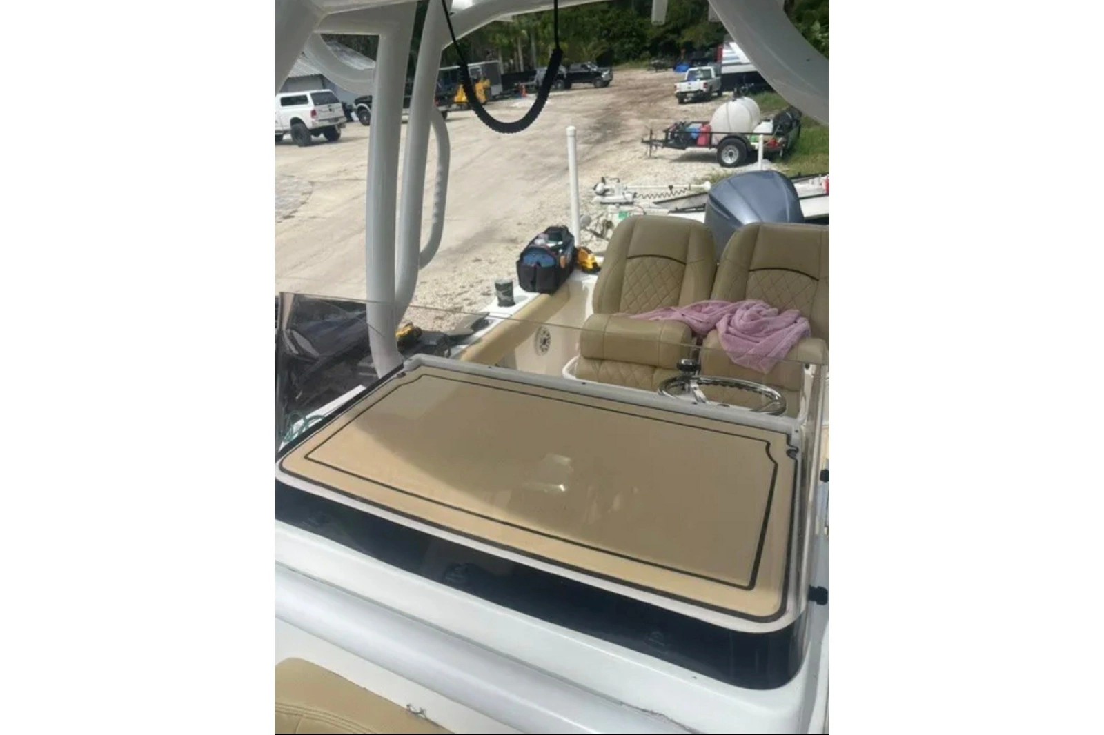 2021 Sportsman Open 242 Center Console
