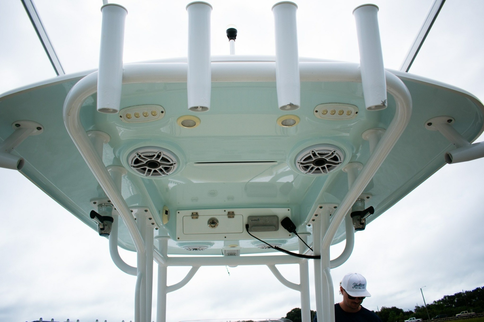 2021 Sportsman Open 242 Center Console