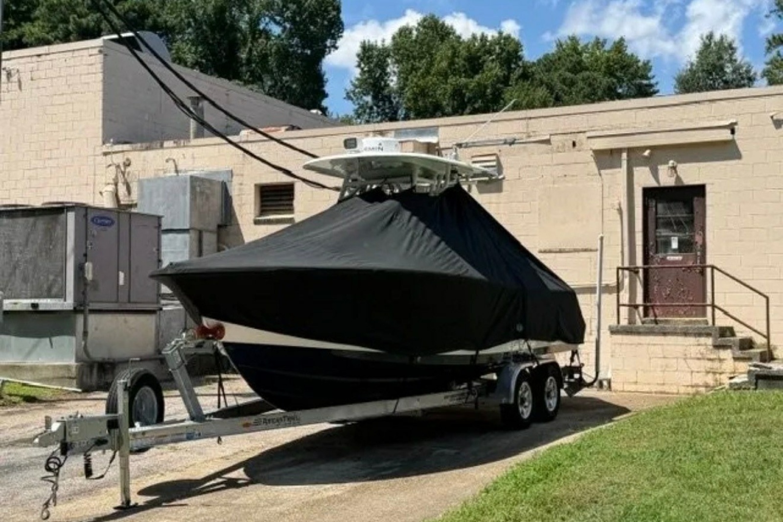 2021 Sportsman Open 242 Center Console