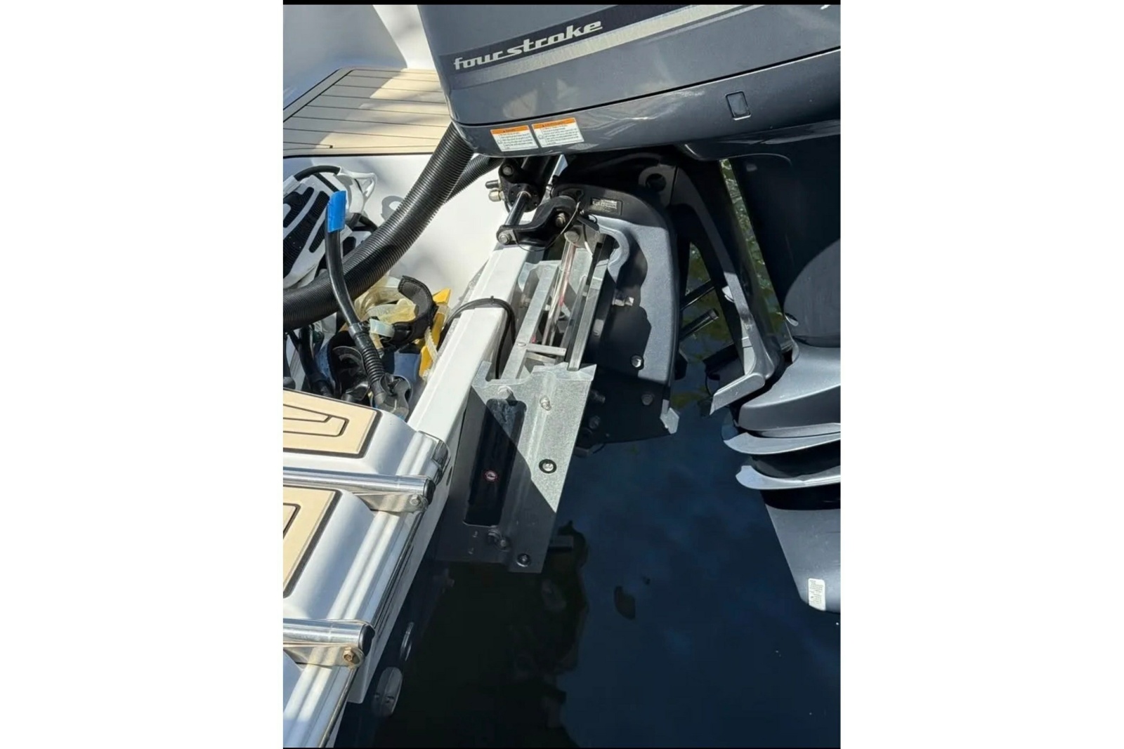 2021 Sportsman Open 242 Center Console