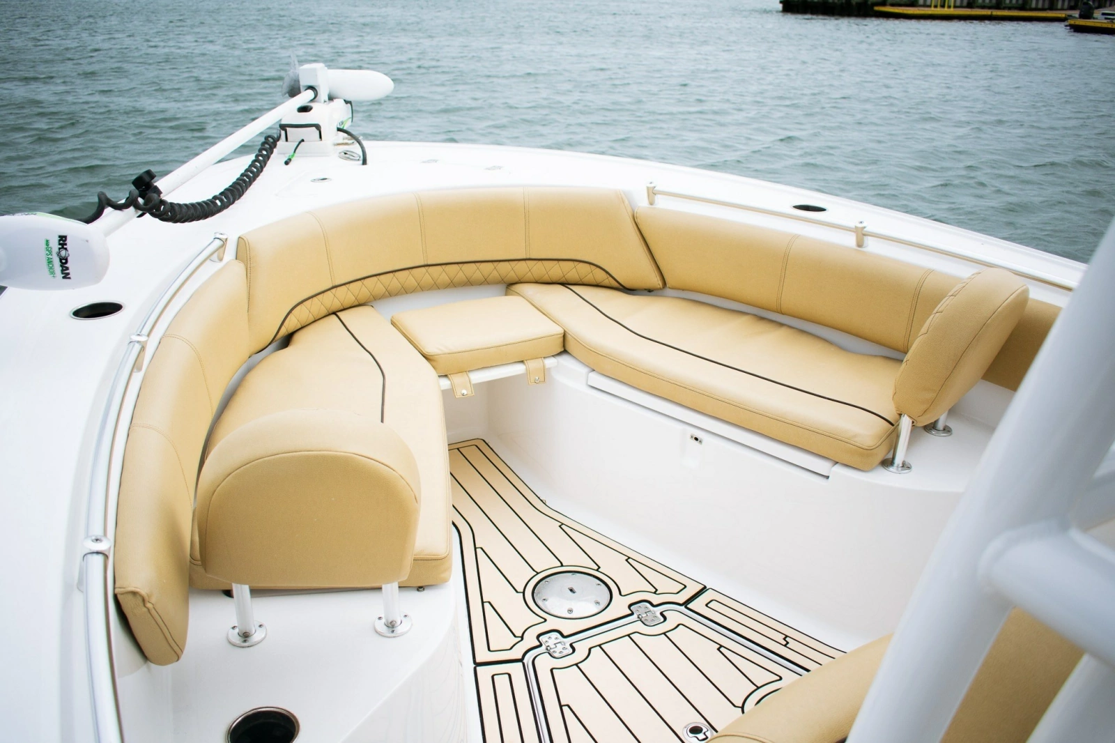 24ft Sportsman Yacht For Sale