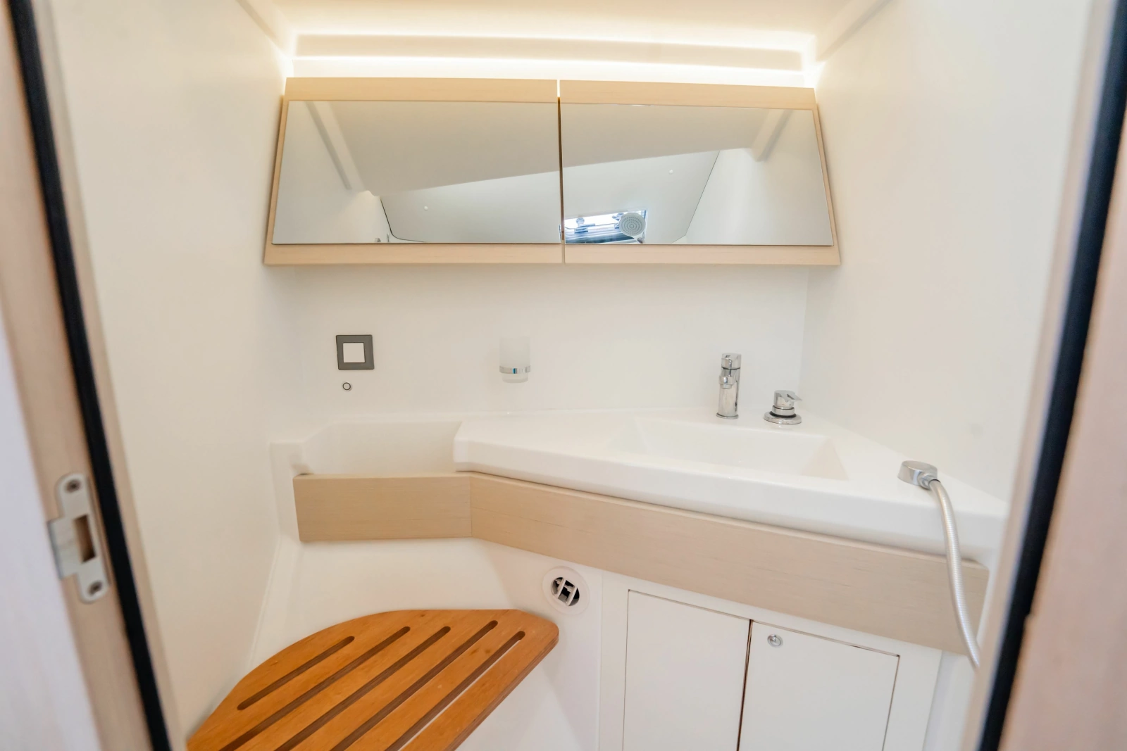 2020 Beneteau Oceanis 46.1