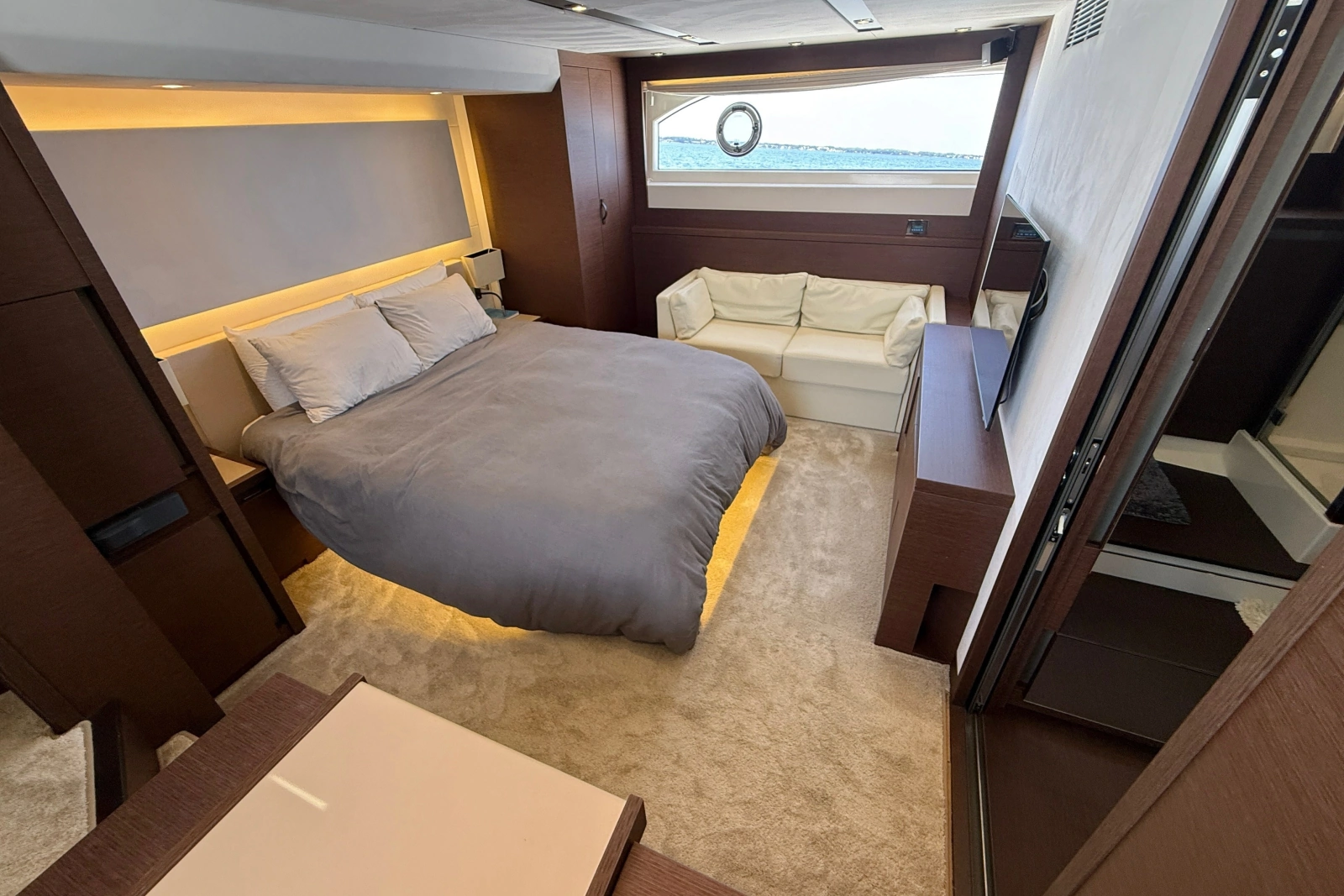 2017 Prestige 630