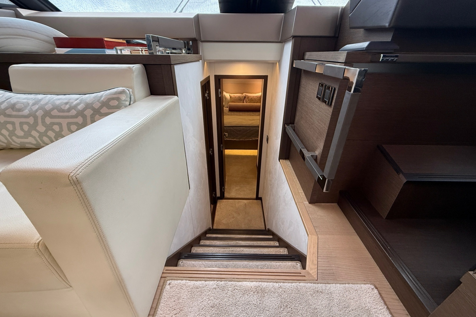 2017 Prestige 630