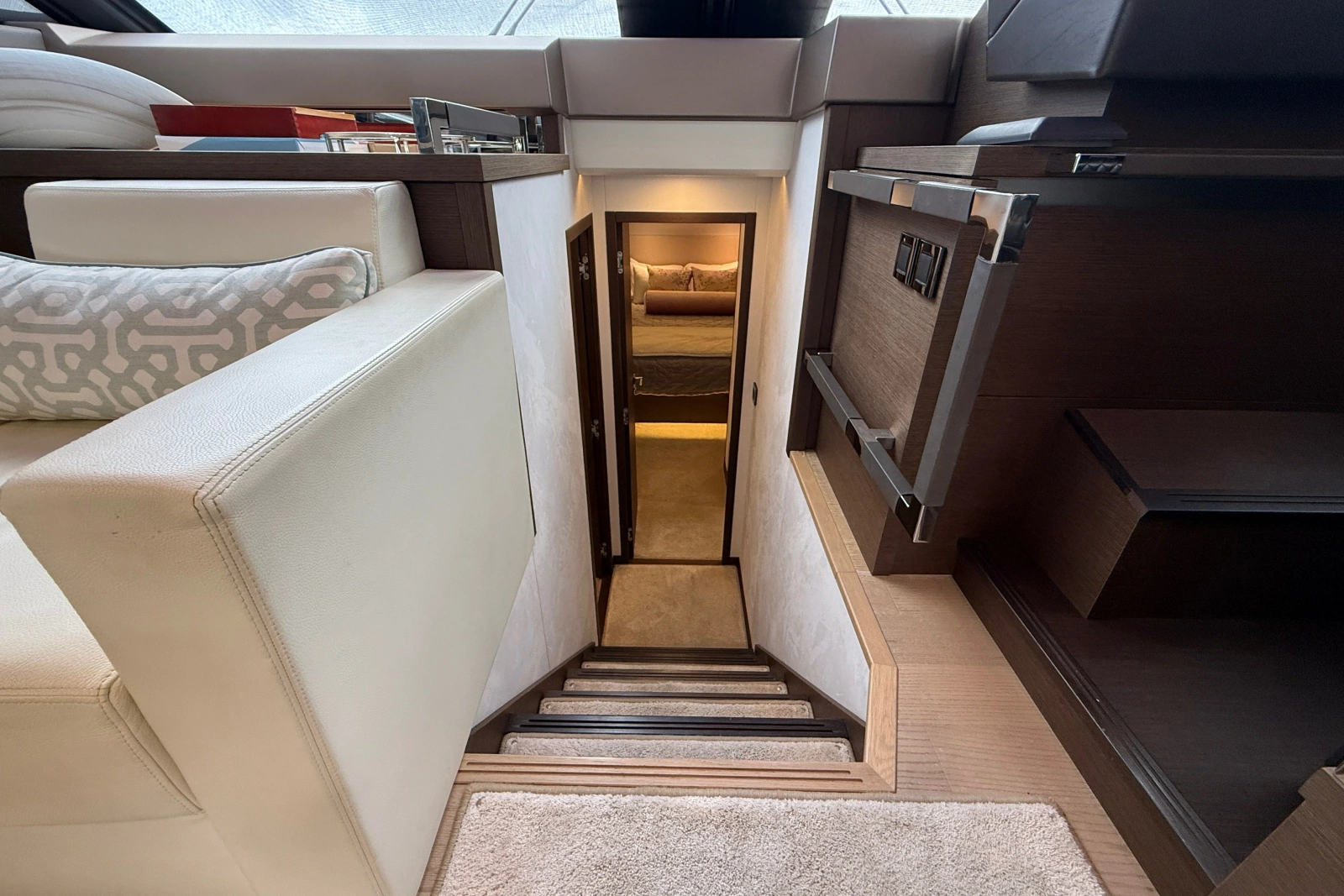 2017 Prestige 630
