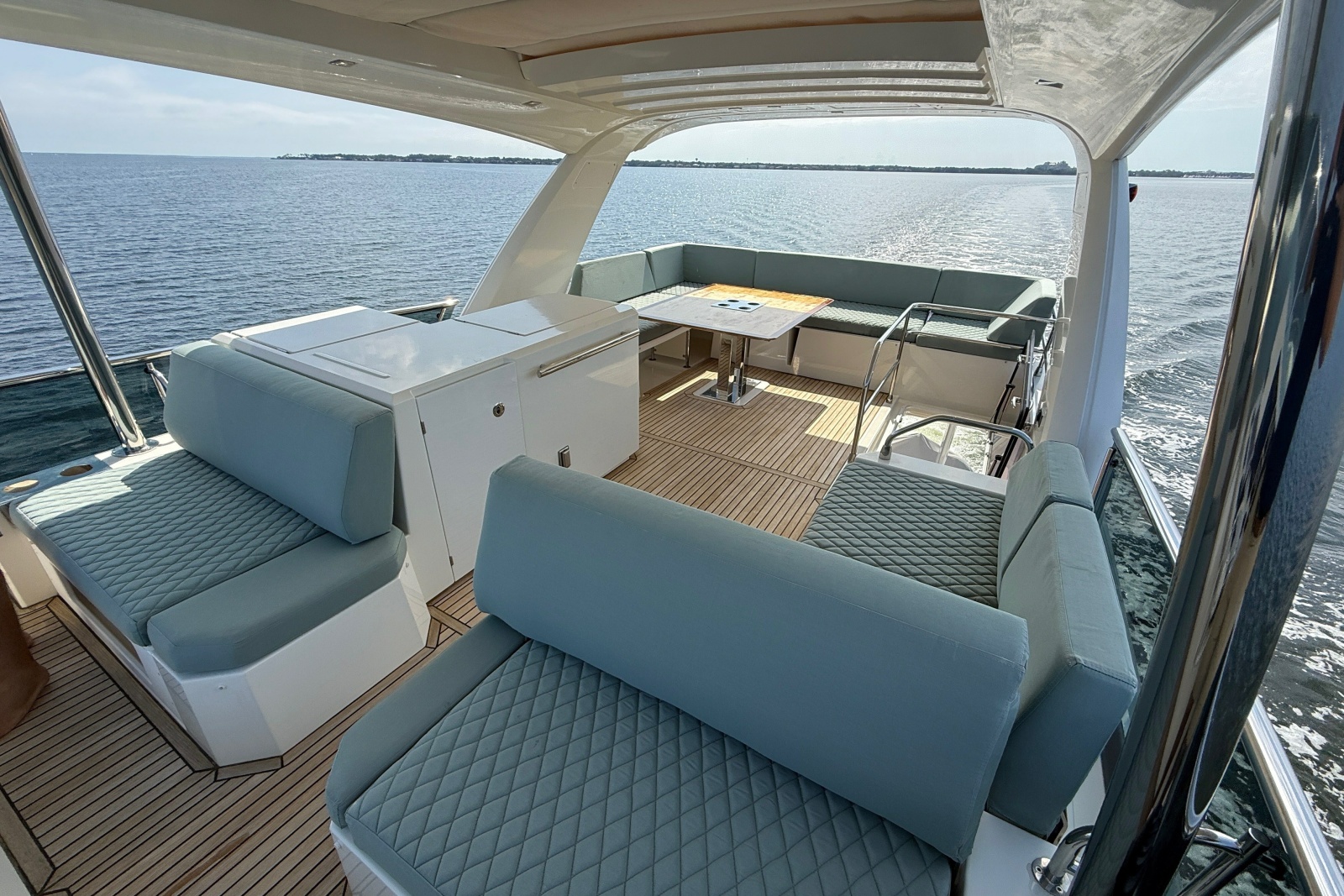 2017 Prestige 630