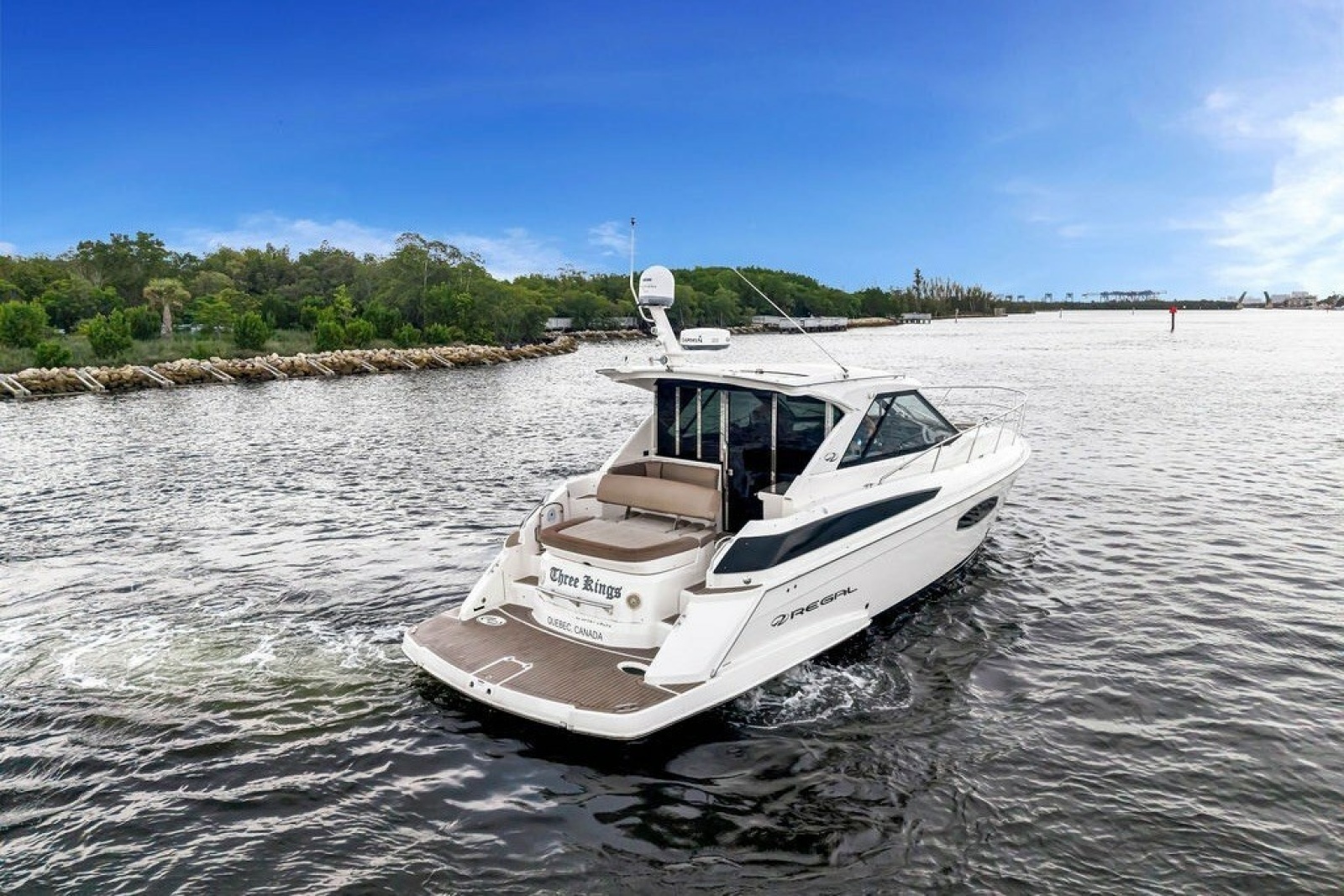 2014 Regal 42 Sport Coupe