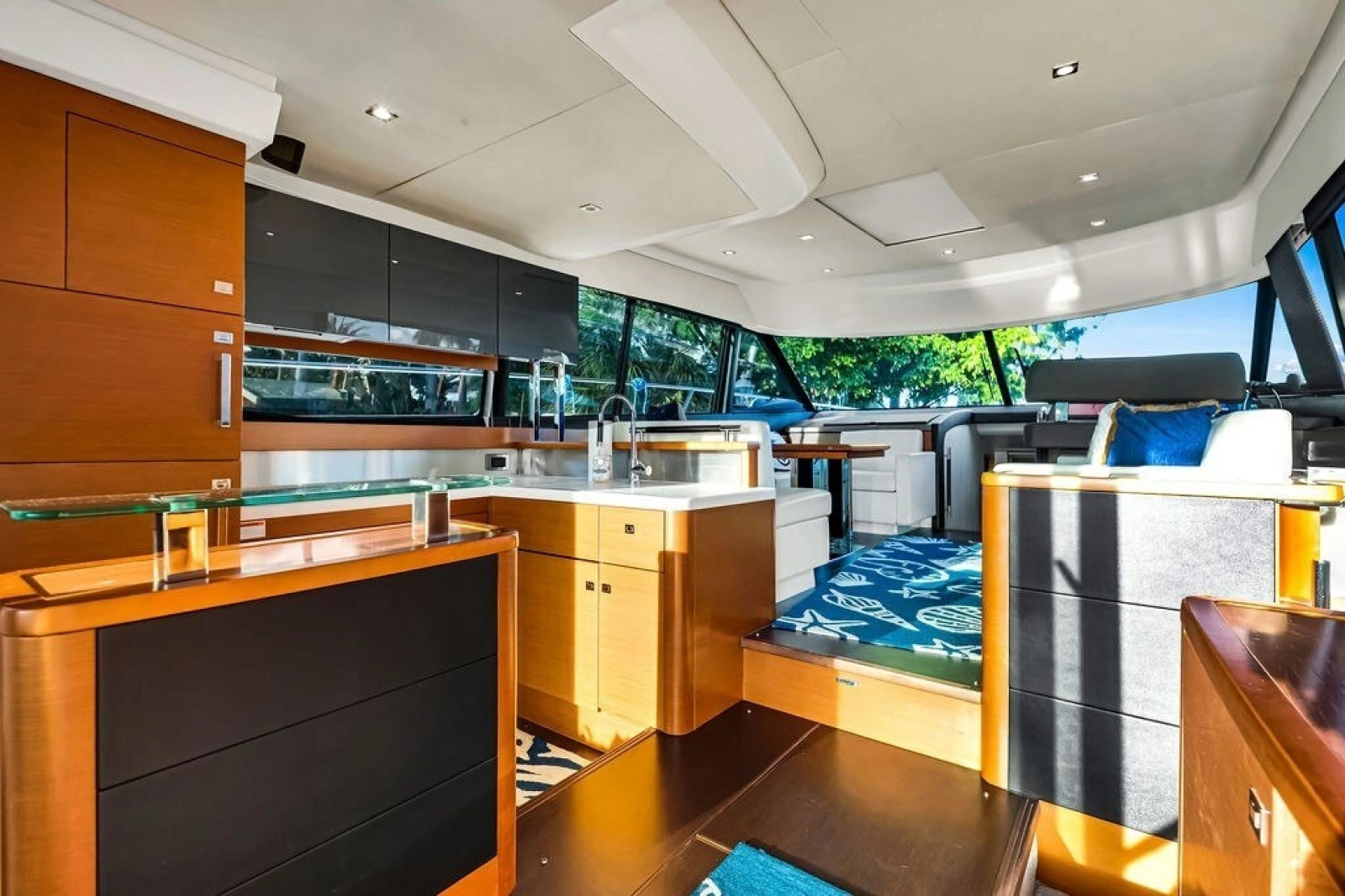 2013 Prestige 550