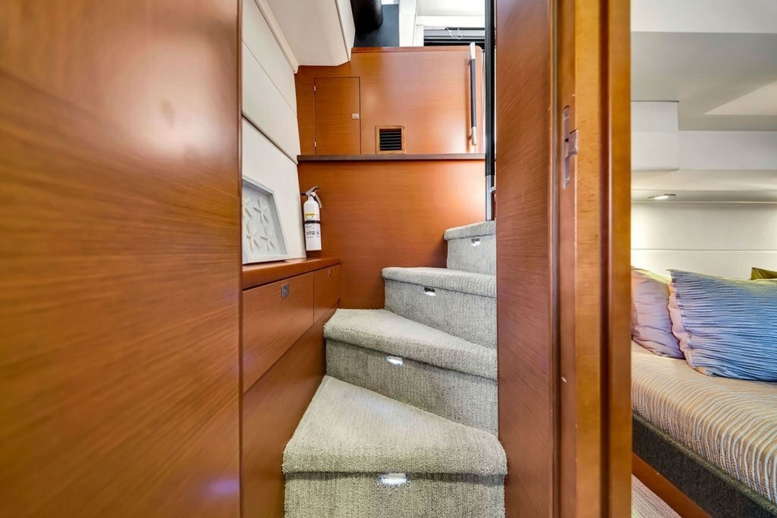 2013 Prestige 550
