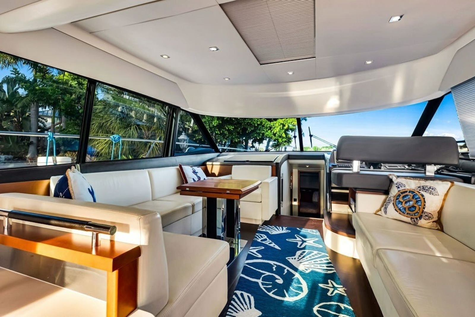 2013 Prestige 550