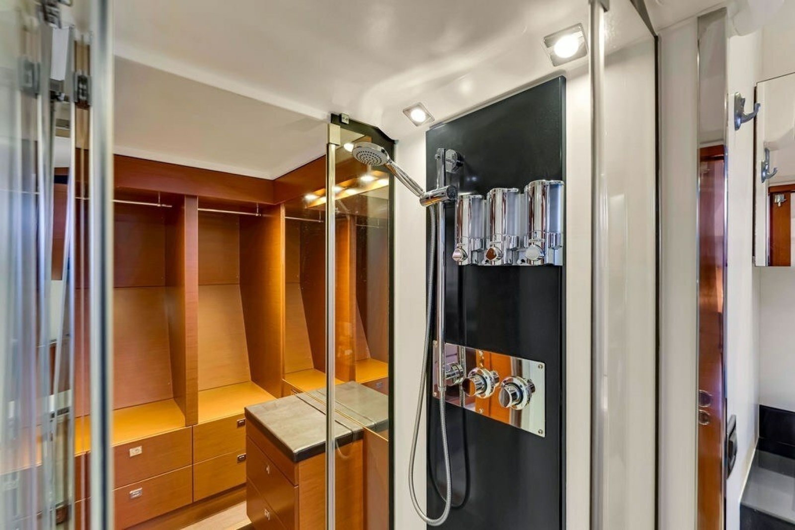 2013 Prestige 550