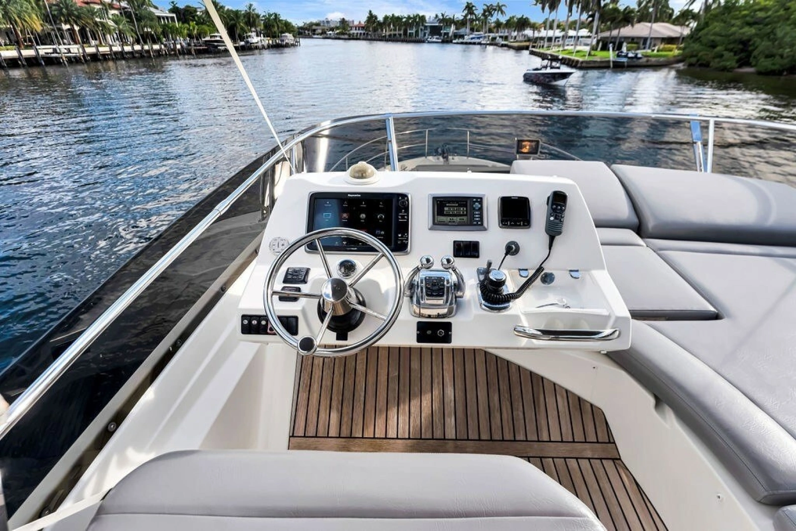 2013 Prestige 550