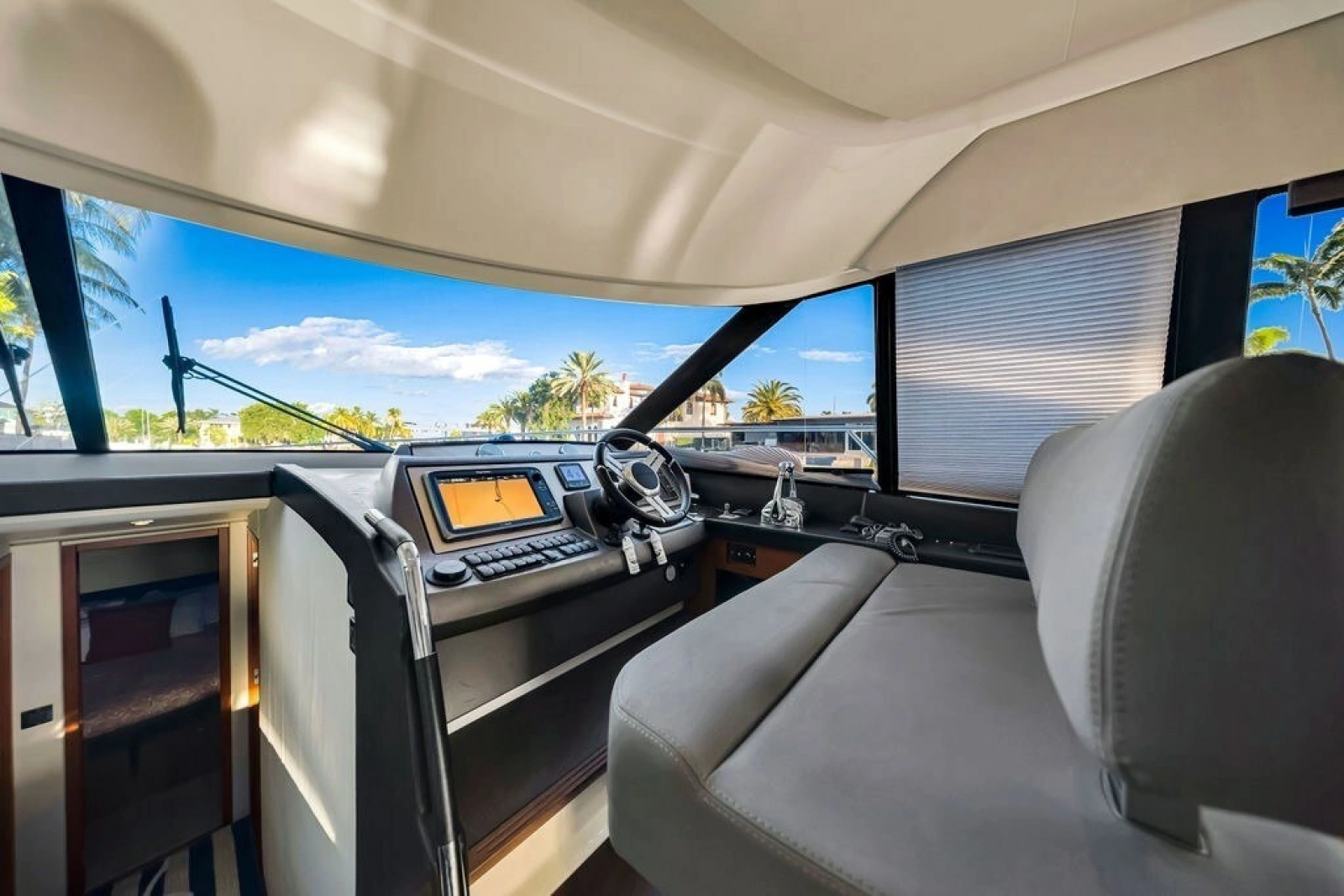 2013 Prestige 550