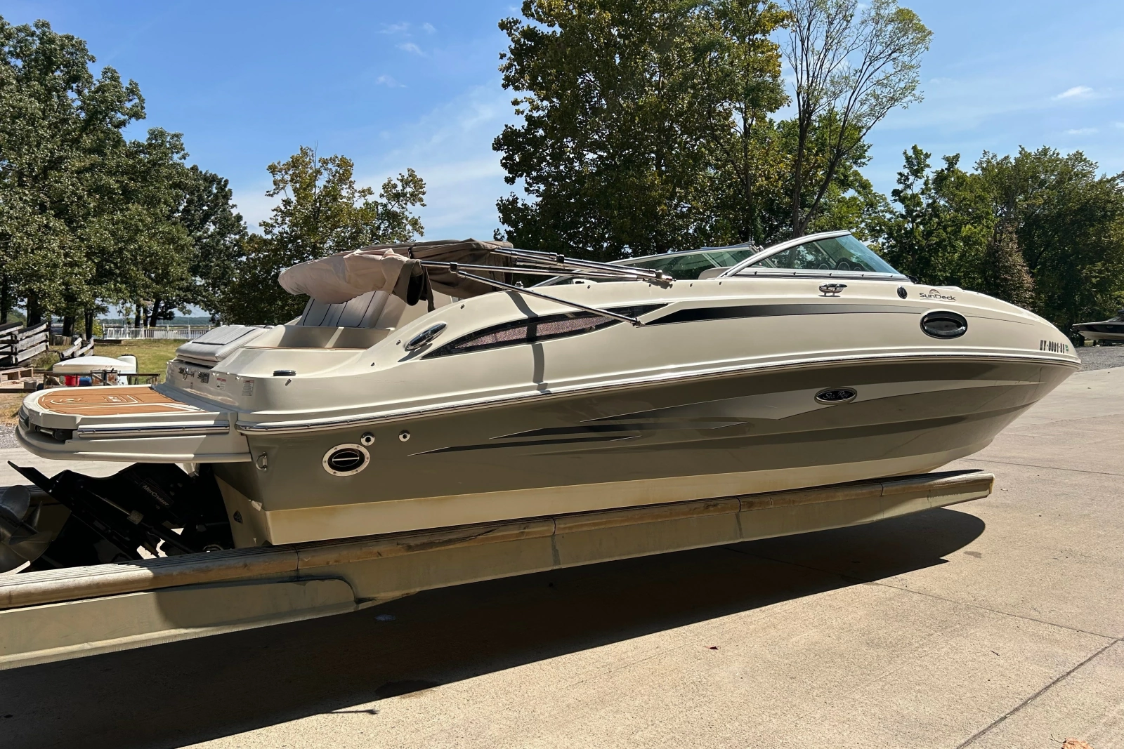 2010 Sea Ray 260 Sundeck