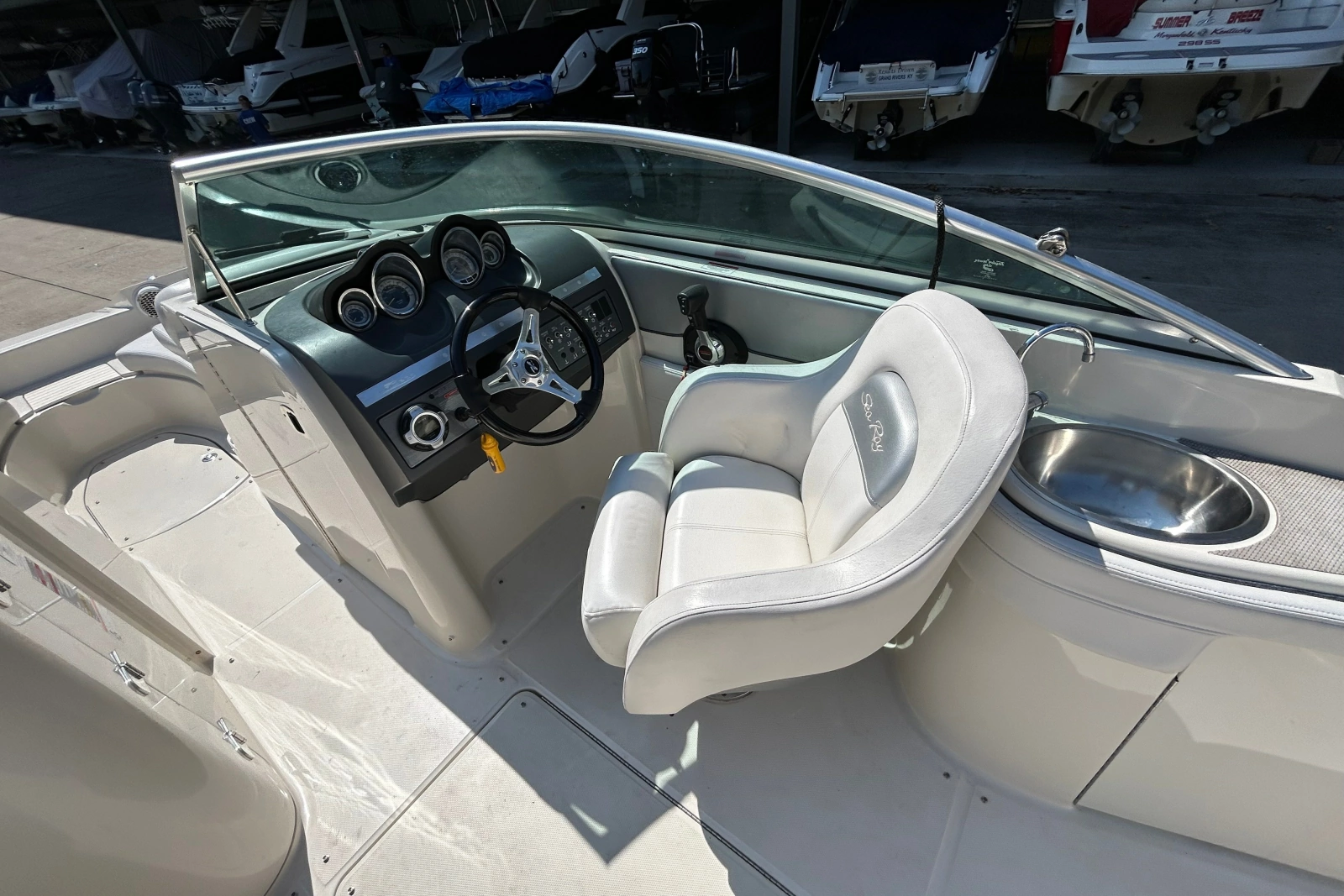 2010 Sea Ray 260 Sundeck