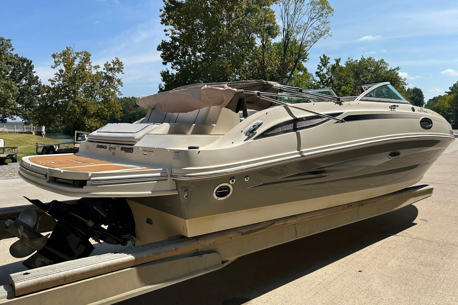 2010 Sea Ray 260 Sundeck
