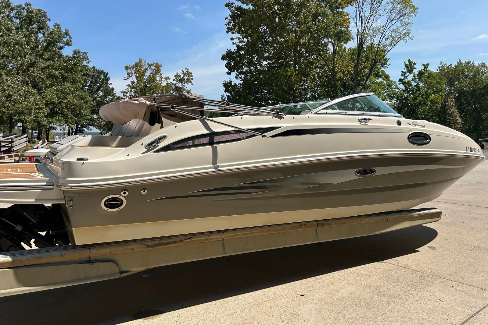 2010 Sea Ray 260 Sundeck