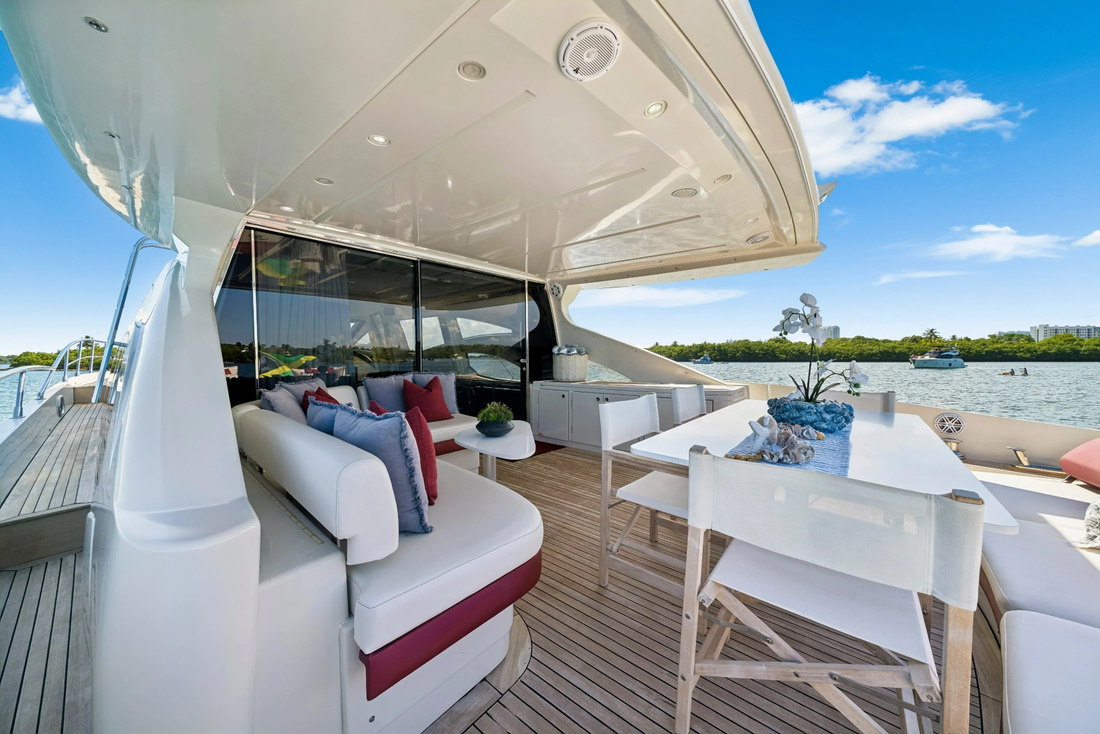 2009 Azimut 86S