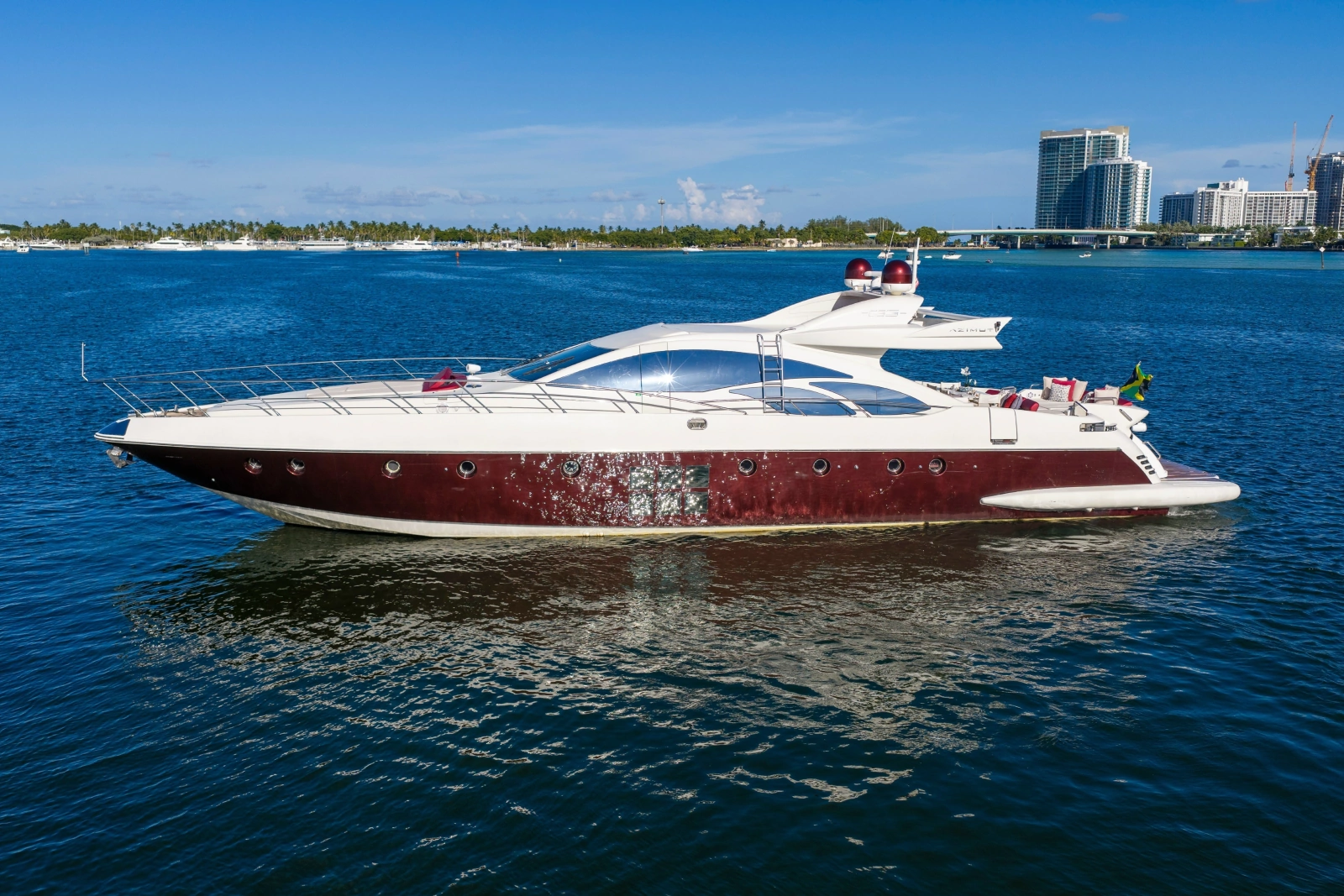 2009 Azimut 86S