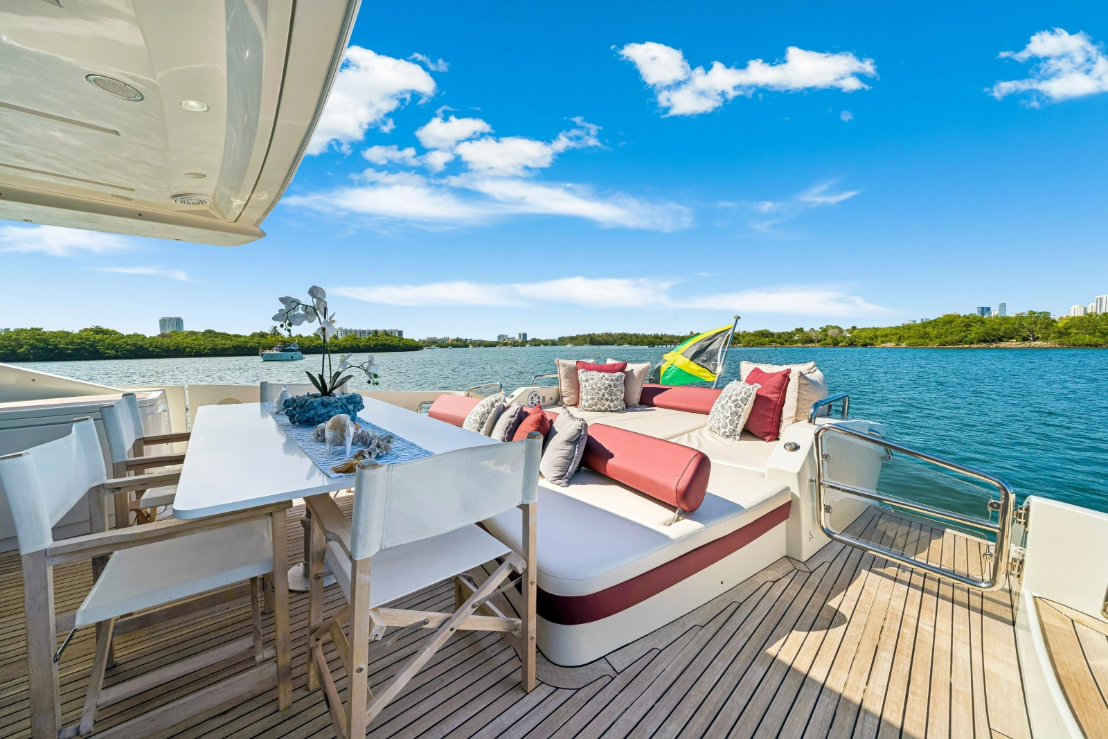 2009 Azimut 86S