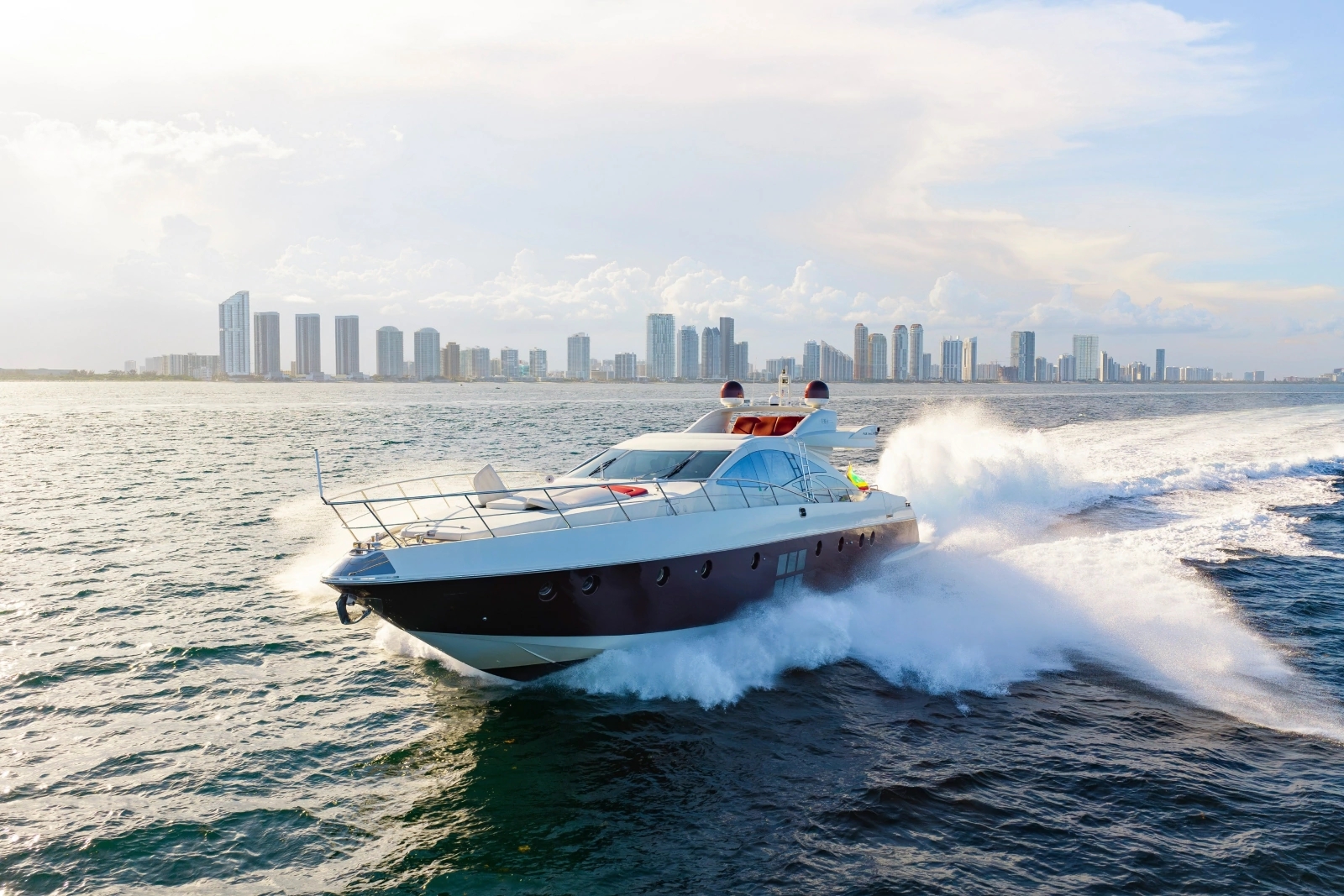 2009 Azimut 86S