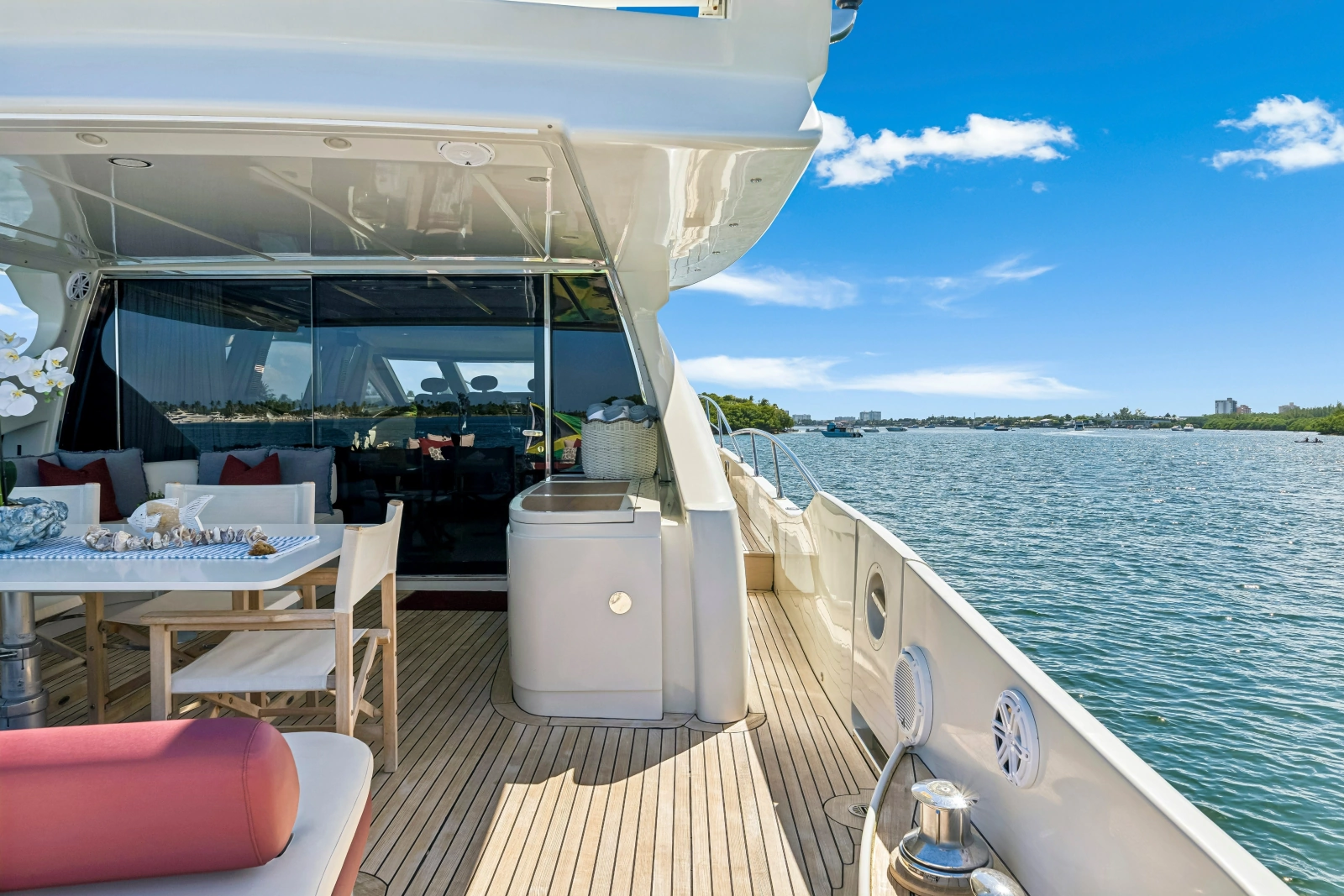 2009 Azimut 86S