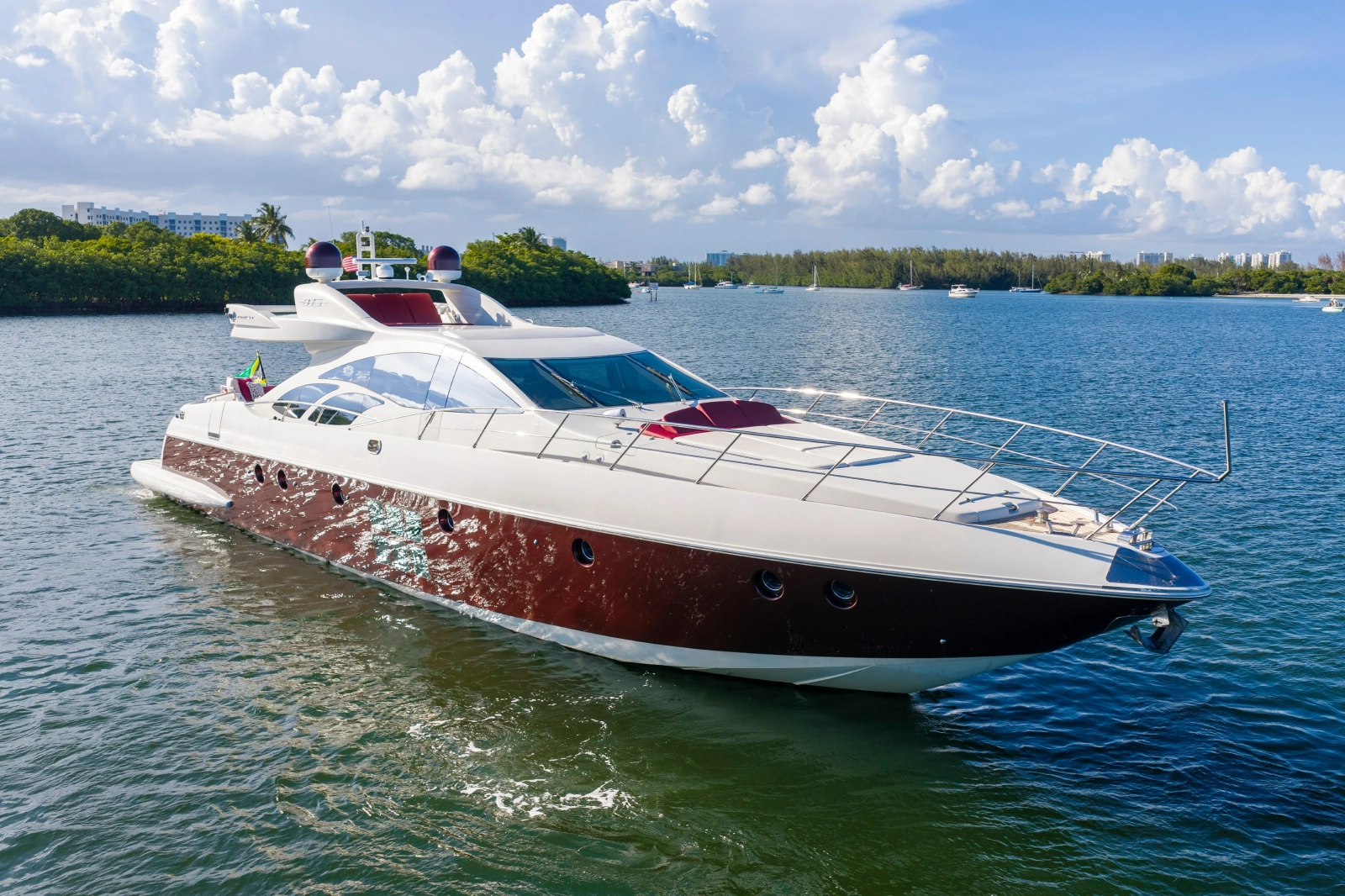 2009 Azimut 86S