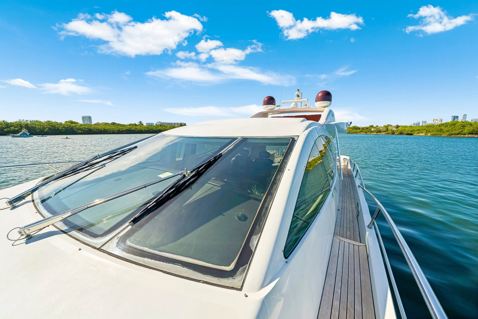 2009 Azimut 86S