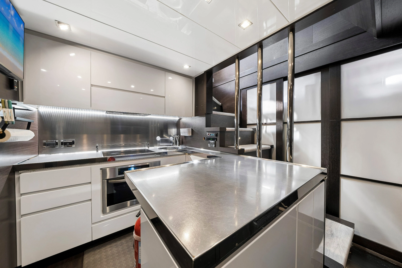 UNICO 86ft Azimut Yacht For Sale