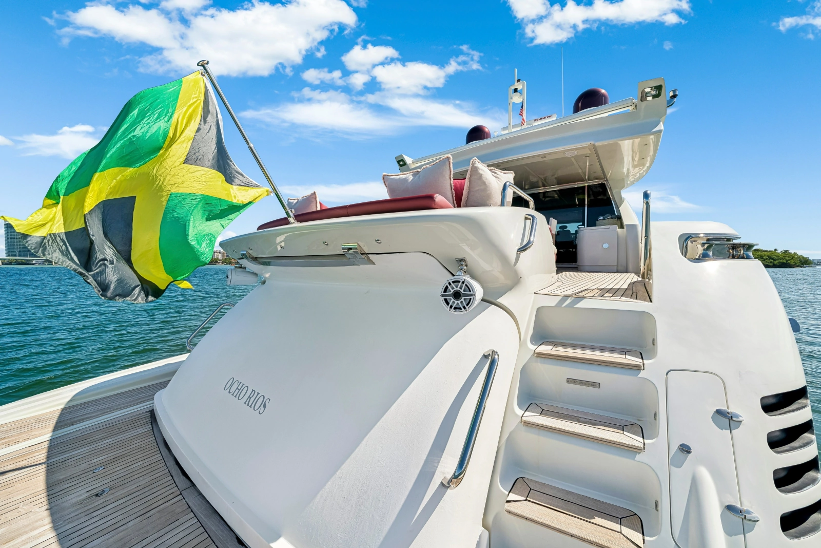 2009 Azimut 86S