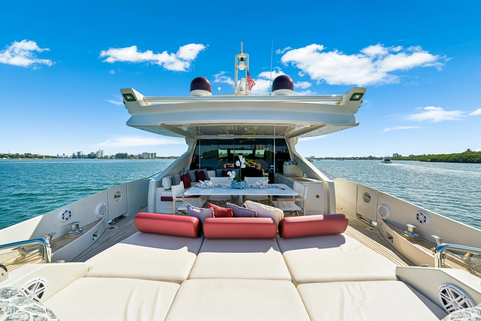 2009 Azimut 86S