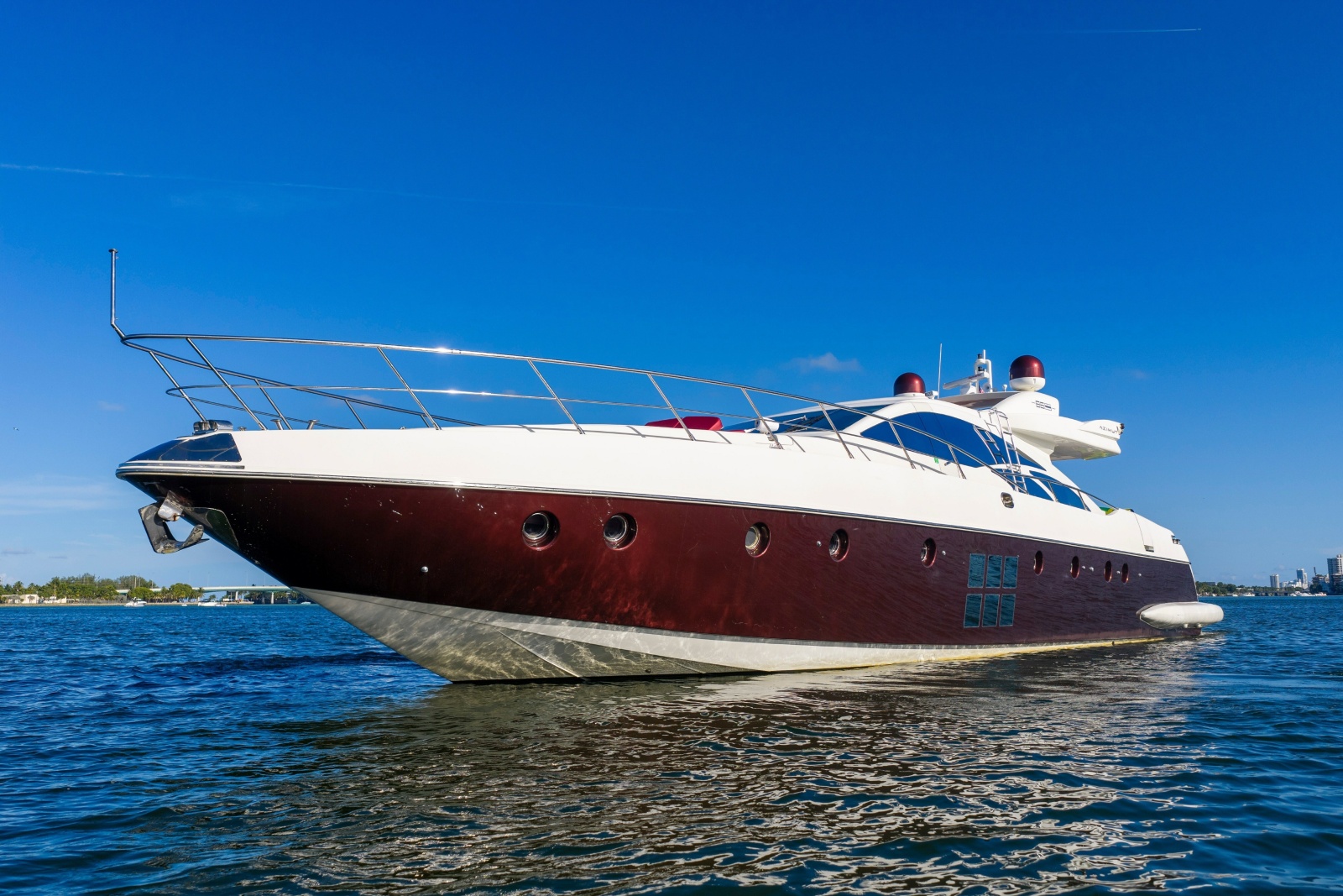 2009 Azimut 86S