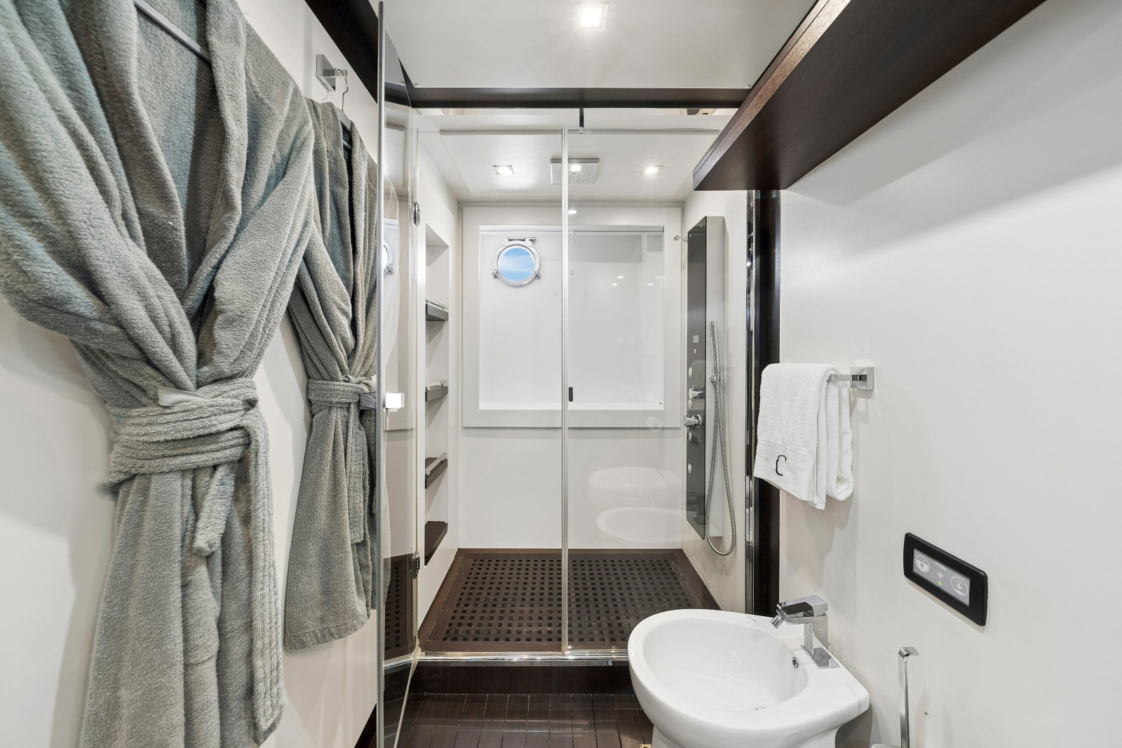 2009 Azimut 86S