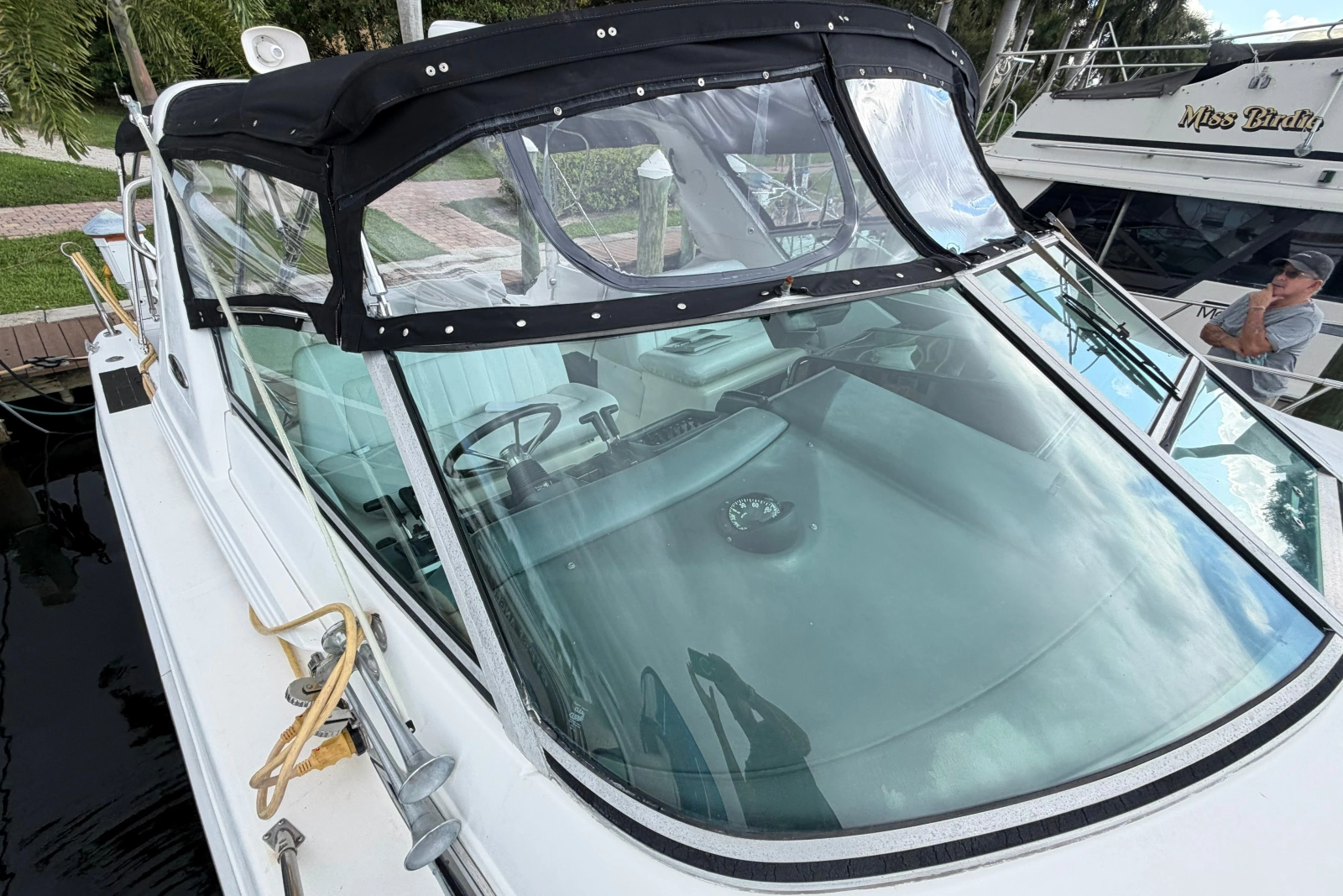 1993 Sea Ray 400 Express Cruiser