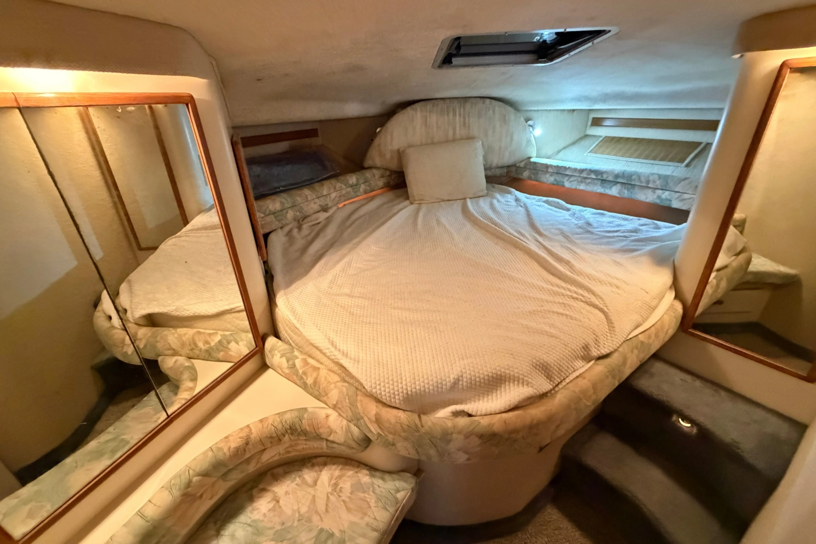 1993 Sea Ray 400 Express Cruiser