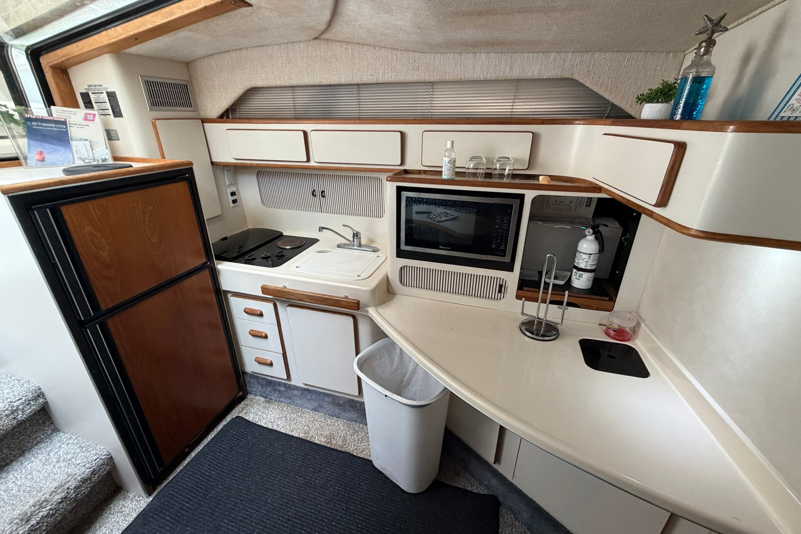 1993 Sea Ray 400 Express Cruiser