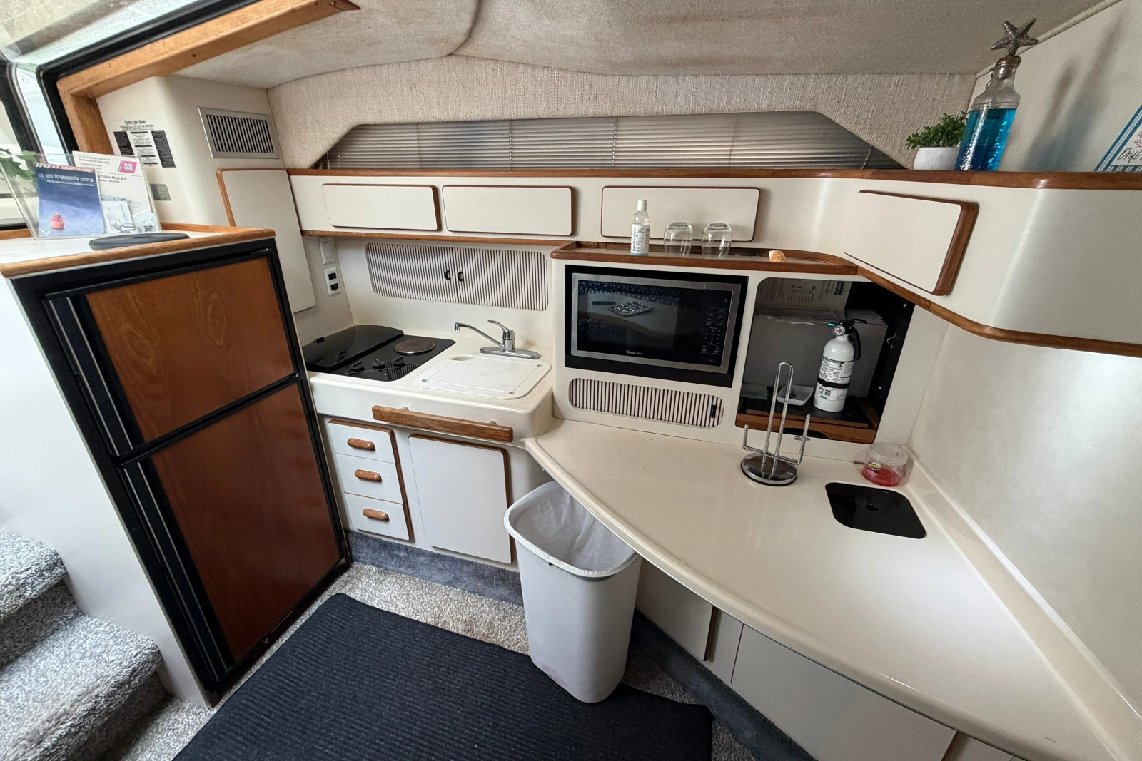 1993 Sea Ray 400 Express Cruiser