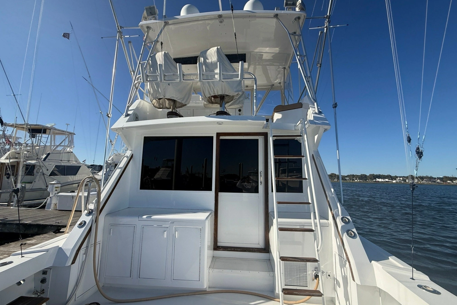 1989 Viking 48 Convertible