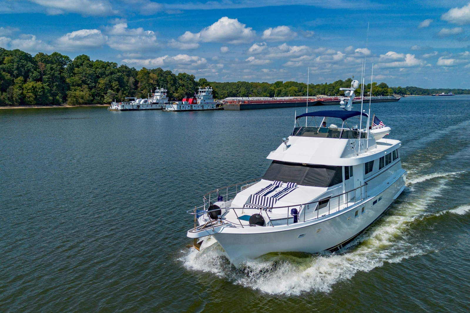 1988 Hatteras 70 Cockpit Motor Yacht