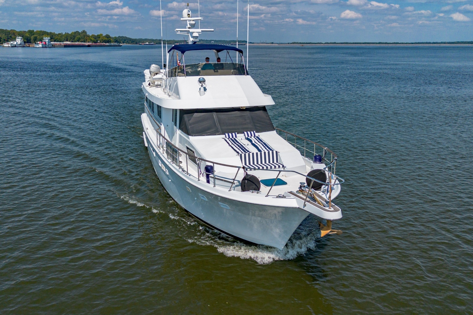 1988 Hatteras 70 Cockpit Motor Yacht