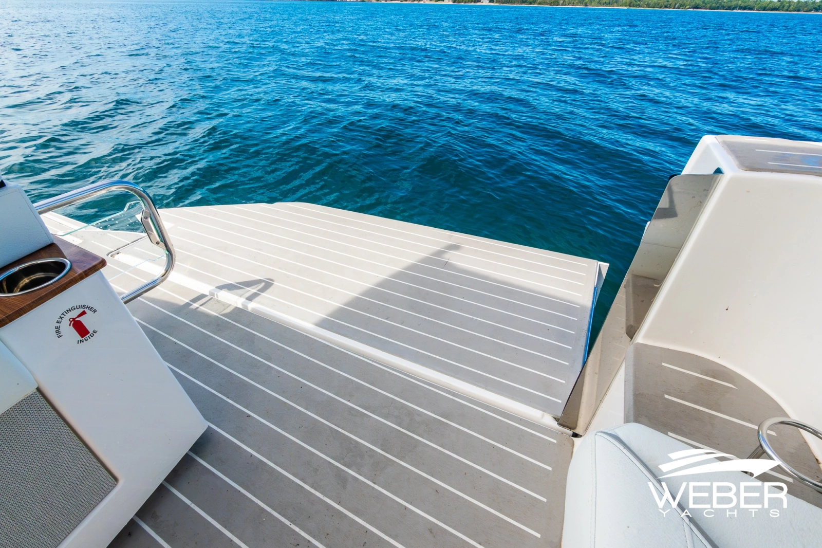 2026 Tiara Yachts 