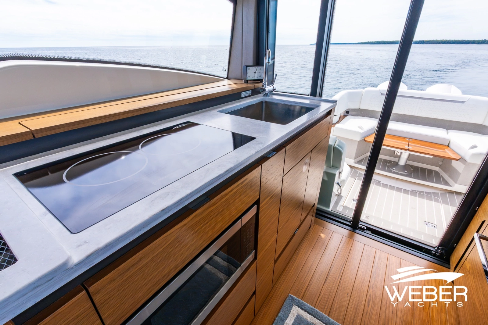 2026 Tiara Yachts 